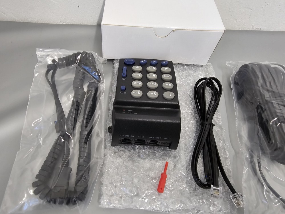 NEW FreeMate Headset Telephone Model Number DA-202
