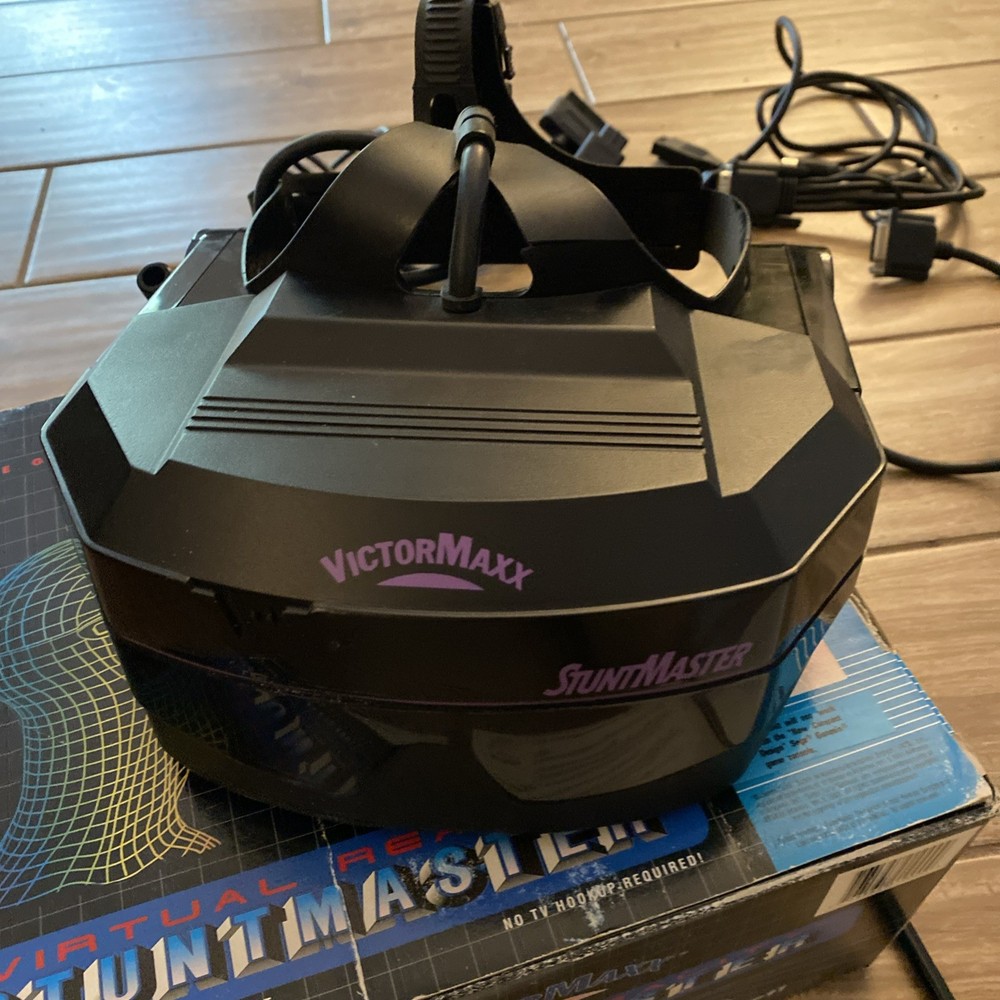 ***UNTESTED*** VictorMaxx StuntMaster Virtual Reality Headset & Original Box