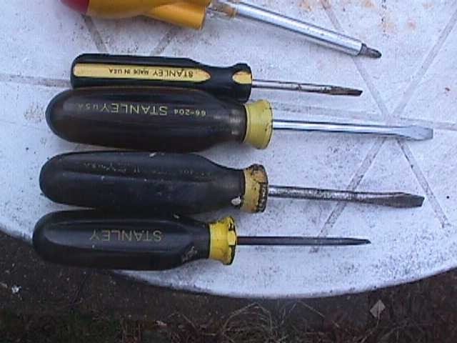 VINTAGE Screwdrivers