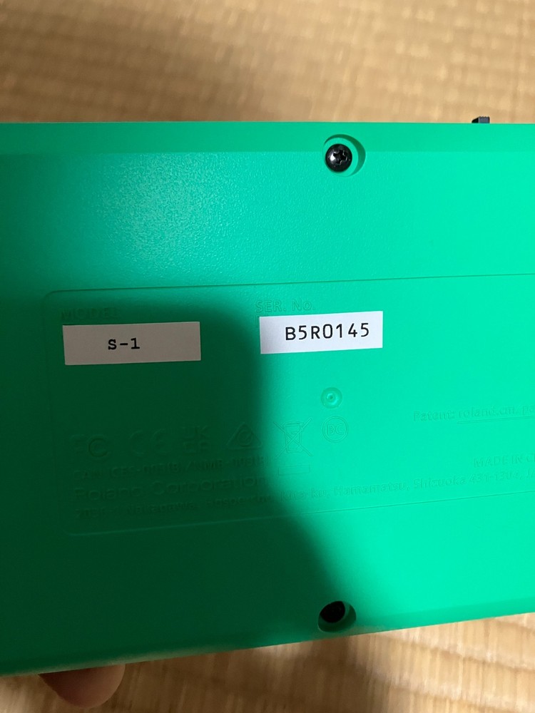 Roland S-1 Tweak Synth Compact Polyphonic Sound Module Synthesizer