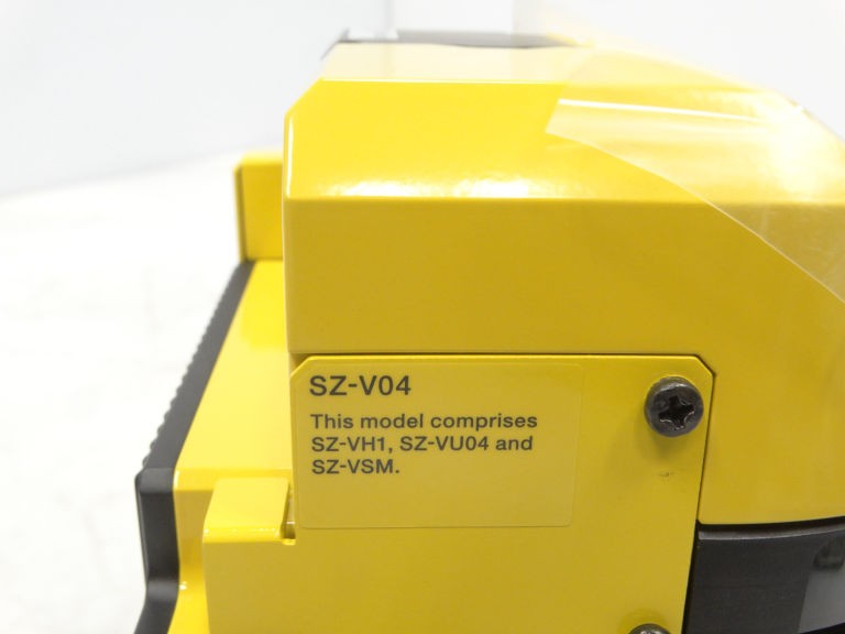 KEYENCE CORP SZ-V04 Sensor NEW