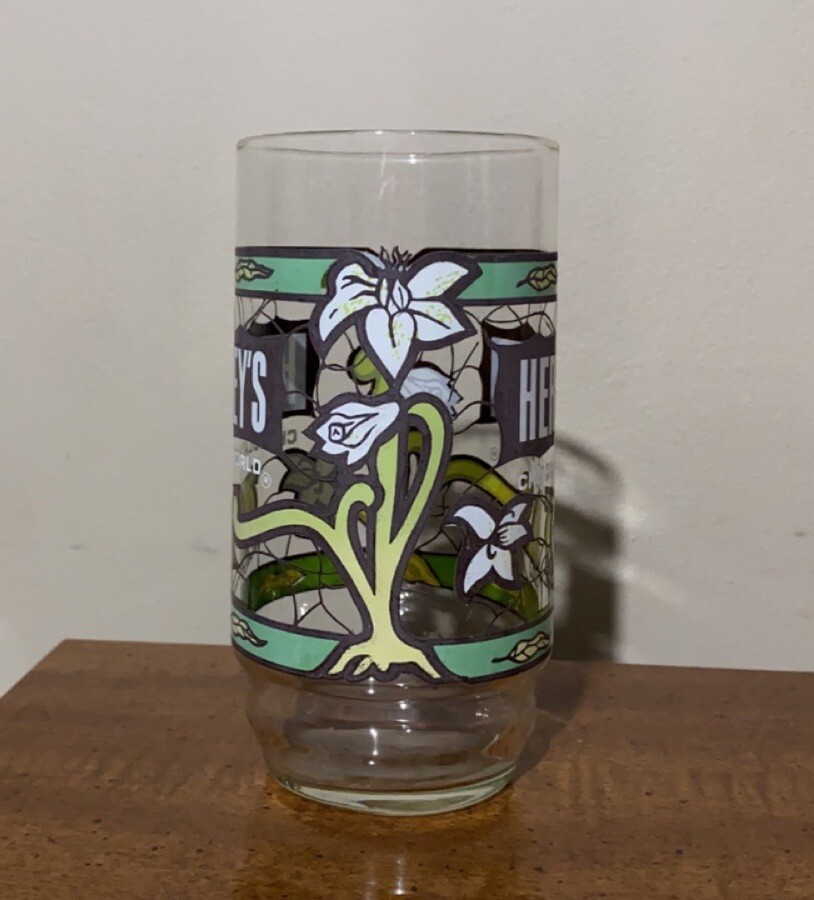 VTG Hershey’s Chocolate World 16 Oz Drinking Glass Cup