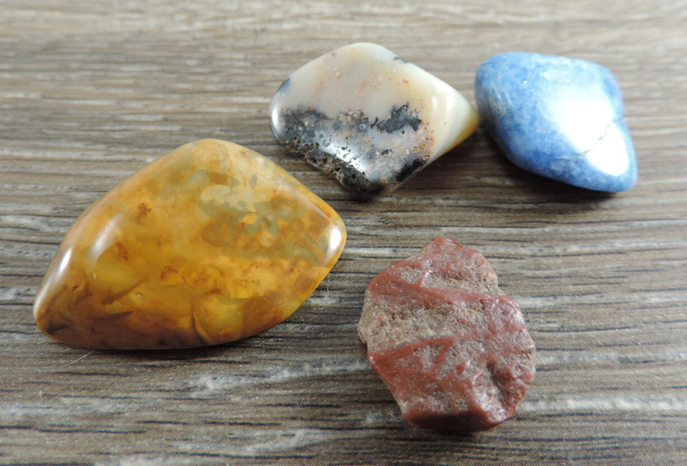 Lot 5 Miscellaneous Polished Stones