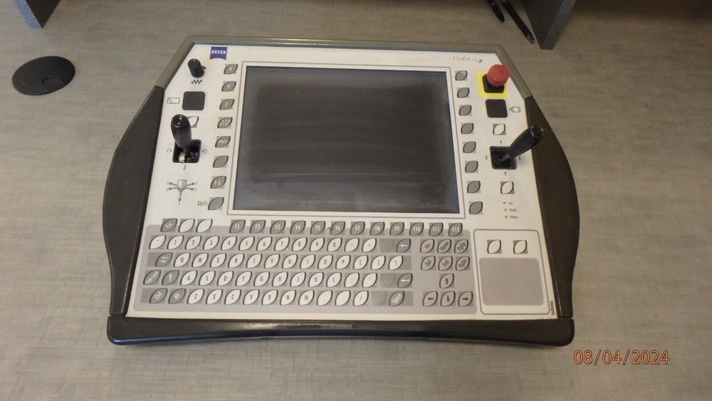 Zeiss Dynalog P   DynalogP OPERATOR INTERFACE CONTROL Good Condition
