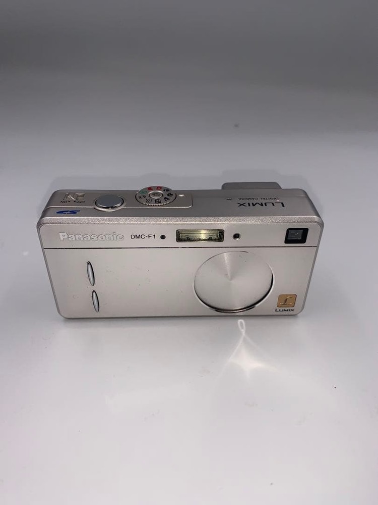 Panasonic DMC-FX1 Silver Compact Digital Camera Good Condition B Rank