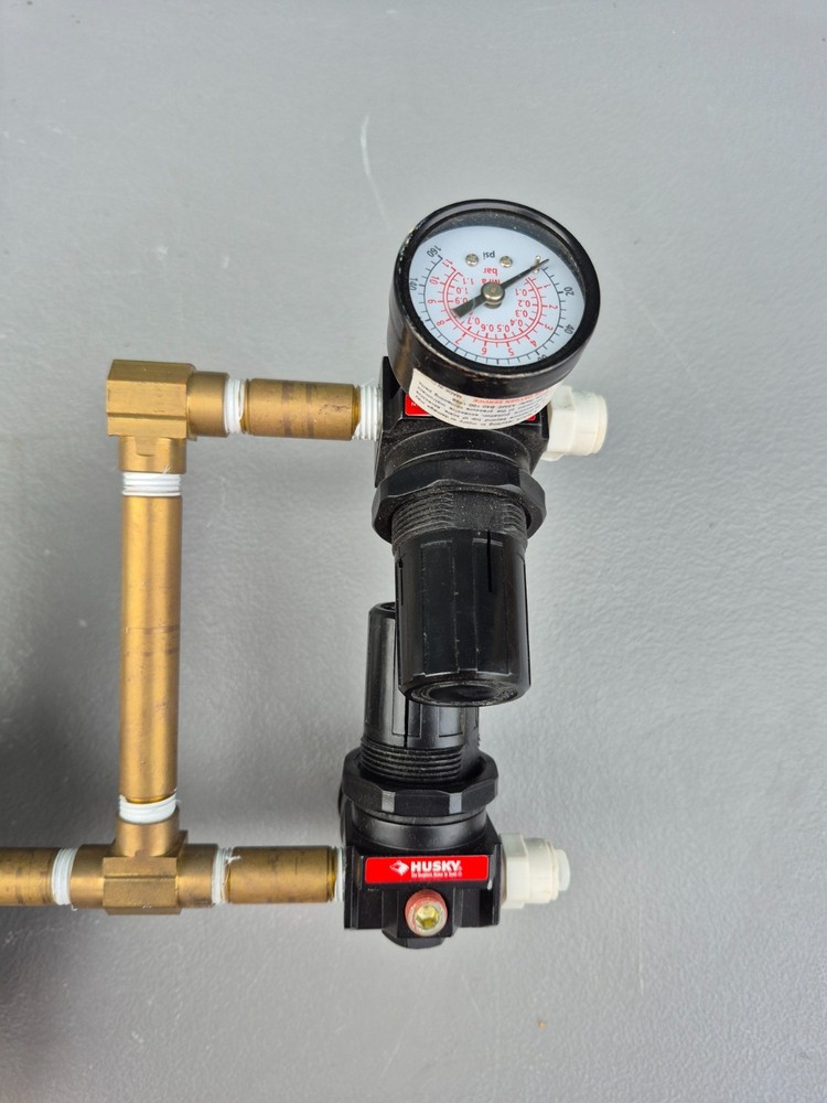 C.A. Norgen Filter Unit with Weatherhead Regulator