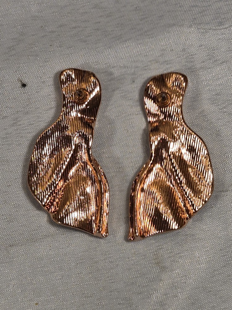 Vgt. Modernist Copper Leaf Shape Earrings Mid-Century Studs