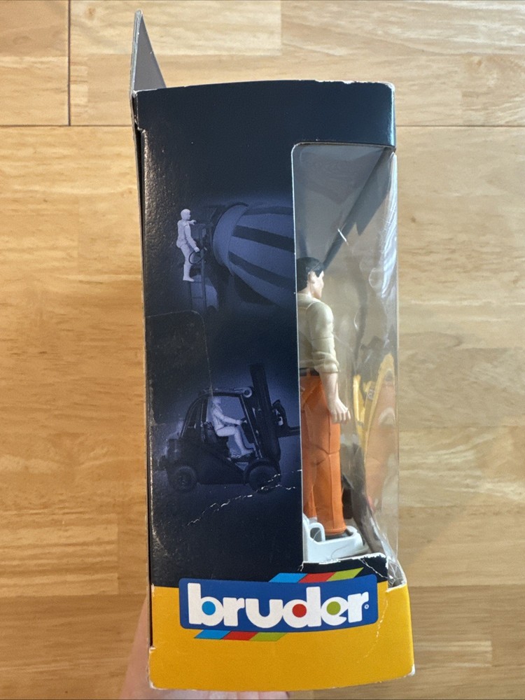 Bruder Toys 62002 JCB C8010 CTS Micro Excavator & Construction Worker
