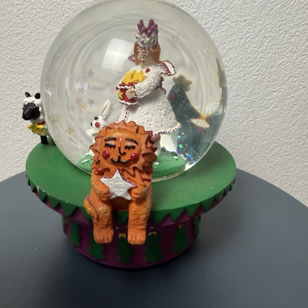 Neiman Marcus Dept 56 Christmas 1995 Musical Mini Waterglobe