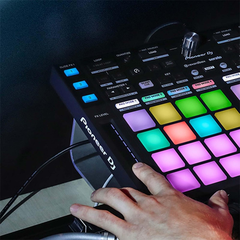 Pioneer DJ DDJ-XP2 rekordbox & Serato DJ DVS Performance Pad Surface Controller