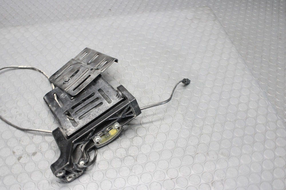2010-2017 Harley Davidson Dyna Wide Glide Licensed Side Mount Bracket