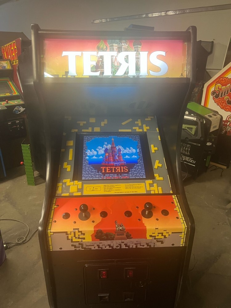 TETRIS ARCADE MACHINE by ATARI 1988 (Great Condition) *RARE*