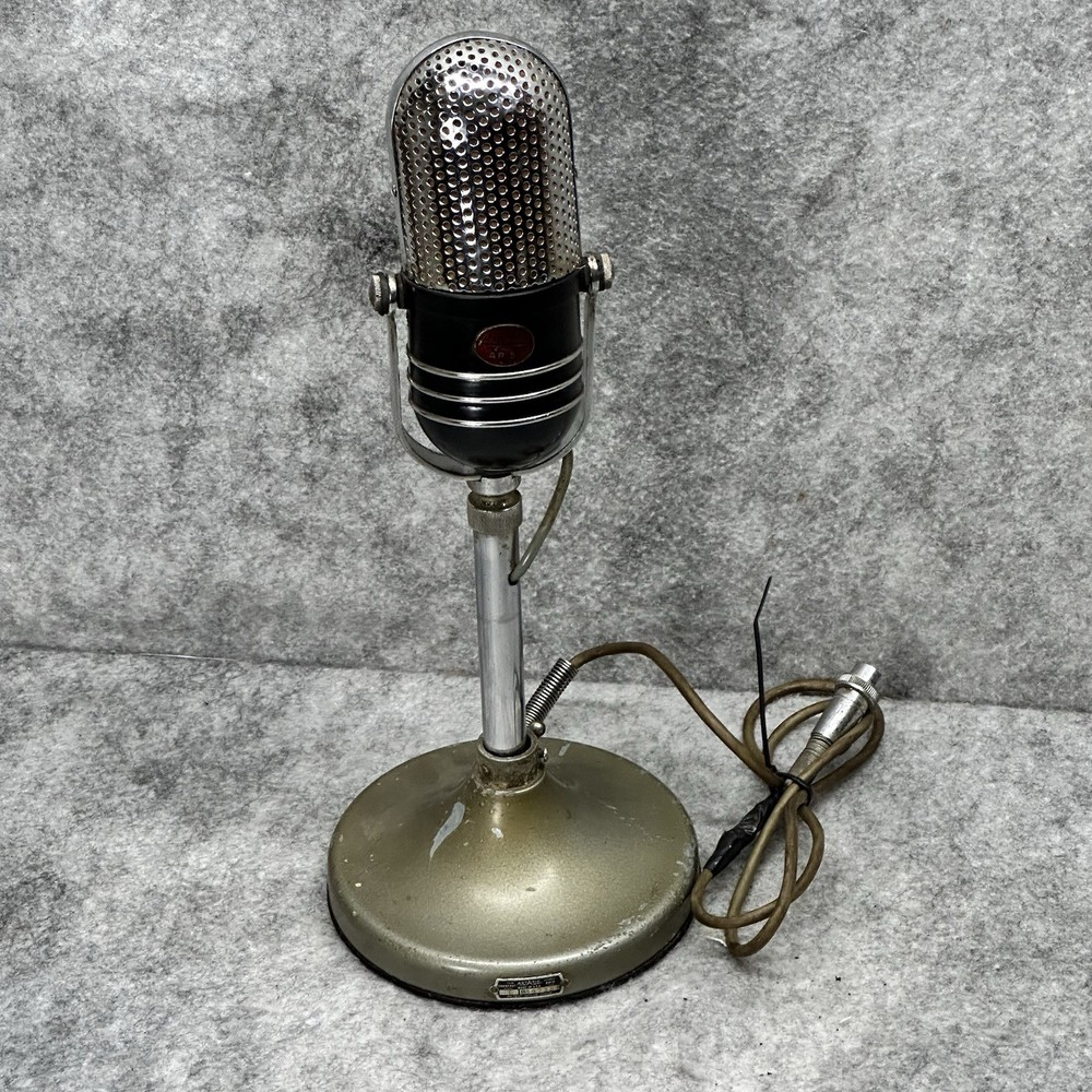ARGONNE AR-57 VINTAGE MICROPHONE