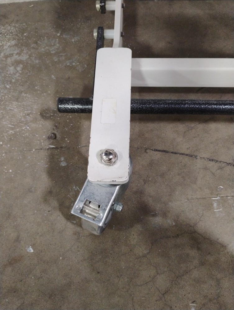 Armedica AMBA 200 Treatment Table