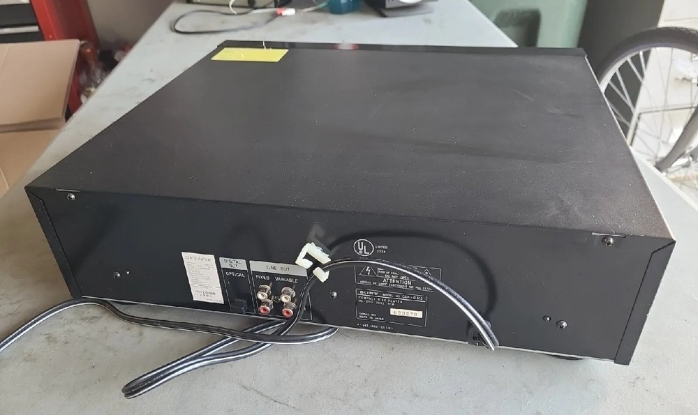 Sony Compact 5 Disc Player Changer CDP-C515