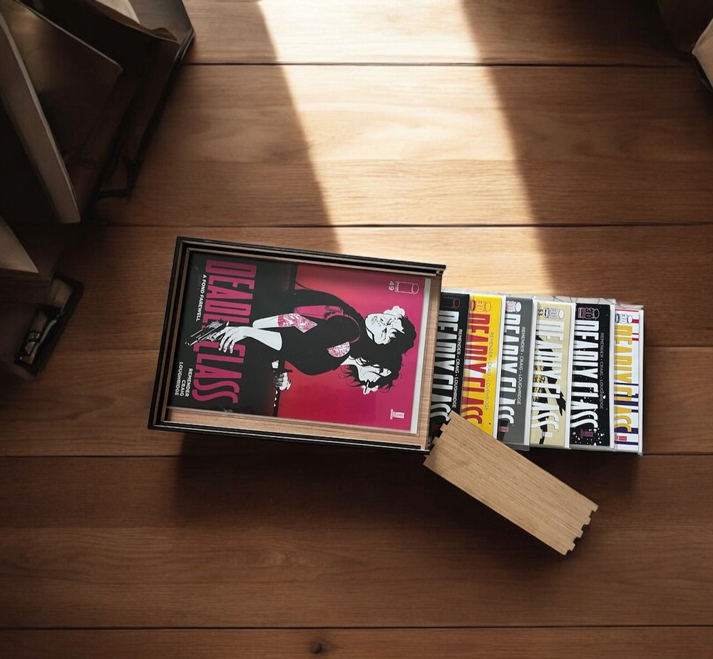 Comic Frame Sits On a Desk, Hangs On a Wall! PLUS it Stores 10-15 Comics!