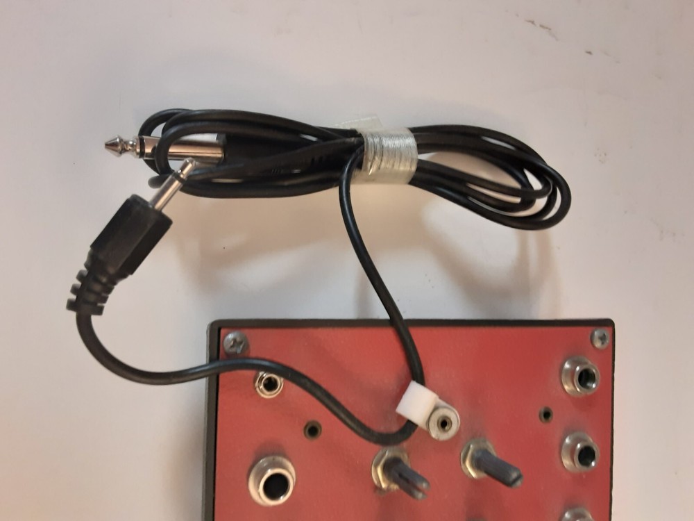 MPC Educational Systems Inc., Headset Distribution Box