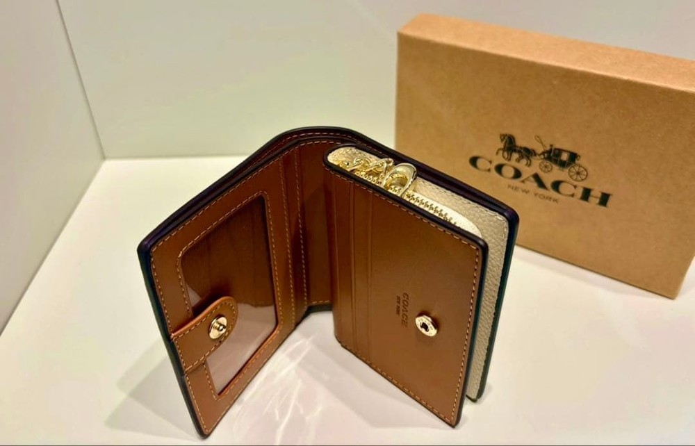 COACH Two-Fold Wallet White