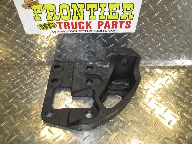 International Engine Mount 3606385C2 (548-11095)
