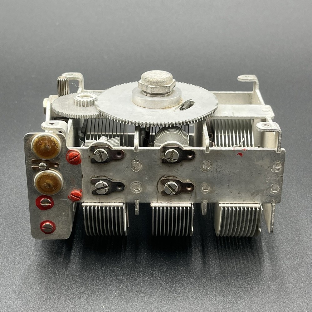 Vintage Multi-Gang Variable Capacitor Tuning Unit Radio Untested