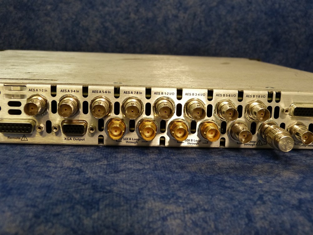 Tektronix WVR 7020 Multi-Standard Multi-Format Waveform Rasterizer (SH-13)