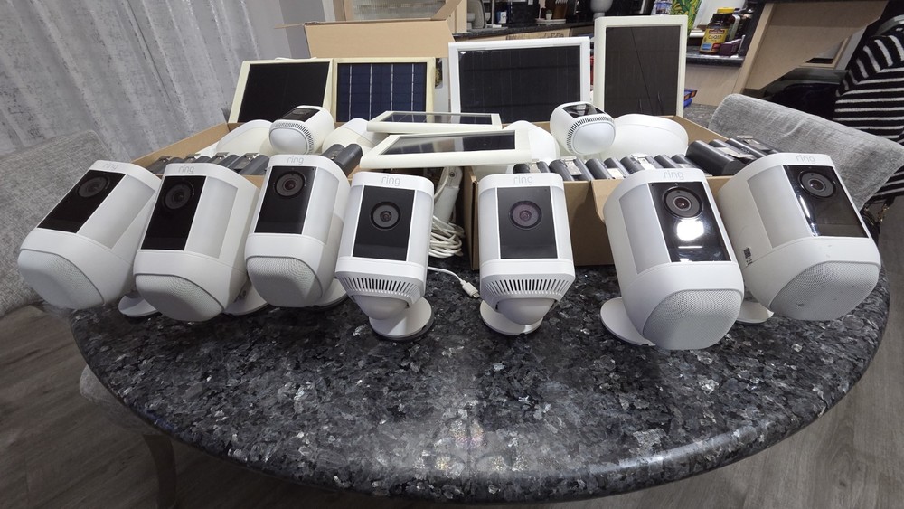 Ring Spotlight Cam 9 Wireless Cameras White Battery Solar Powered IP System