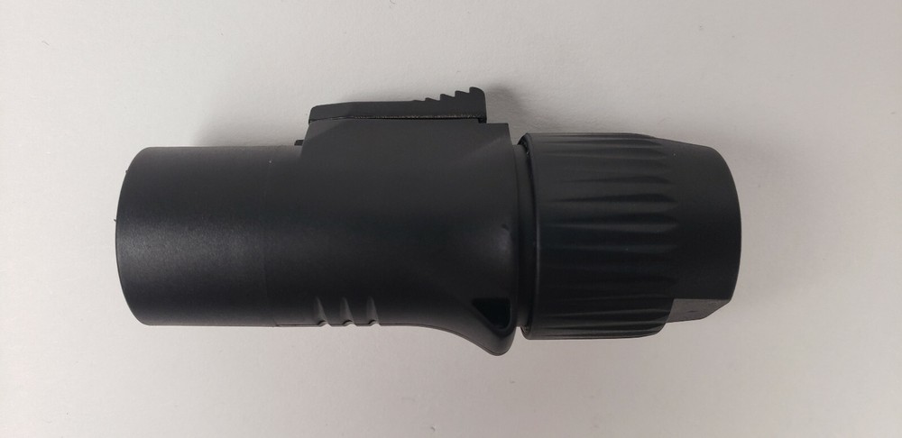 PowerCON True1 NAC3MX style connector