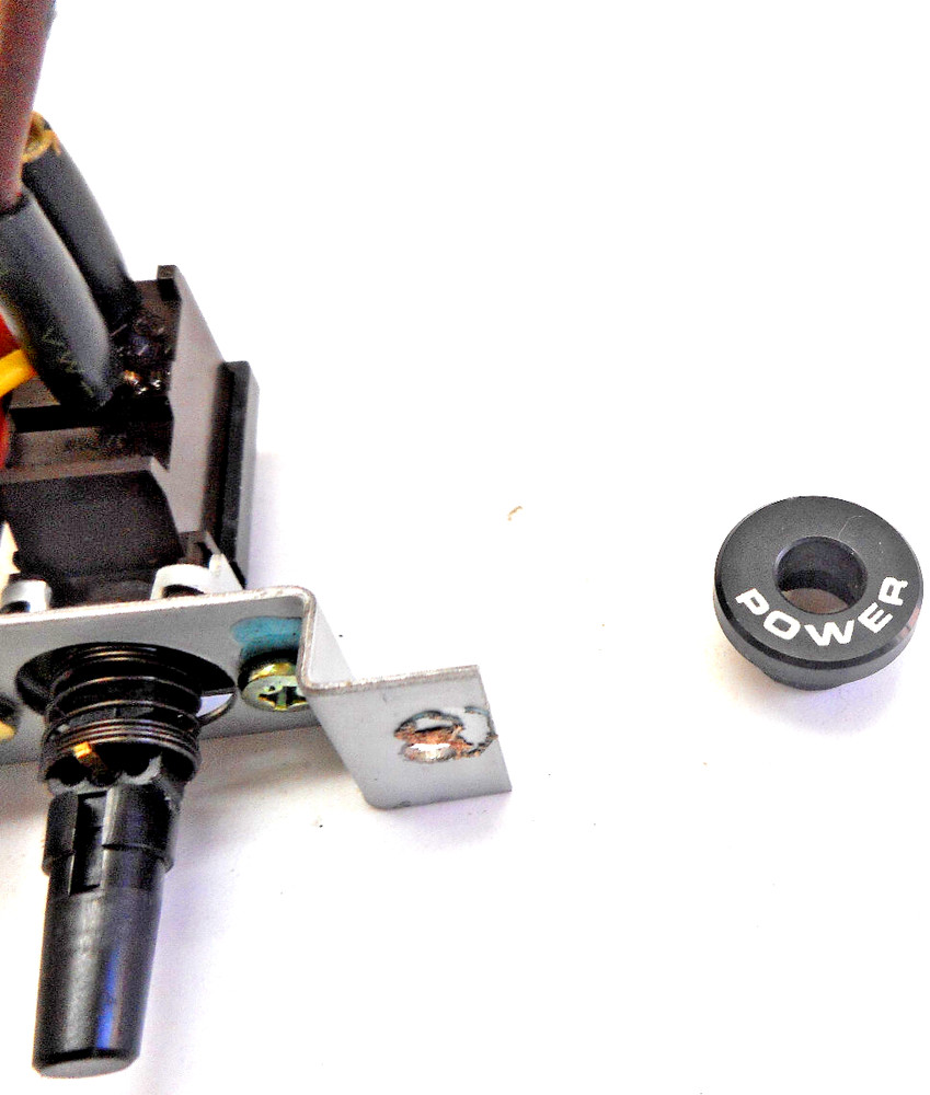 NUMARK TURNTABLE TT1400 - POWER KNOB - PARTING OUT