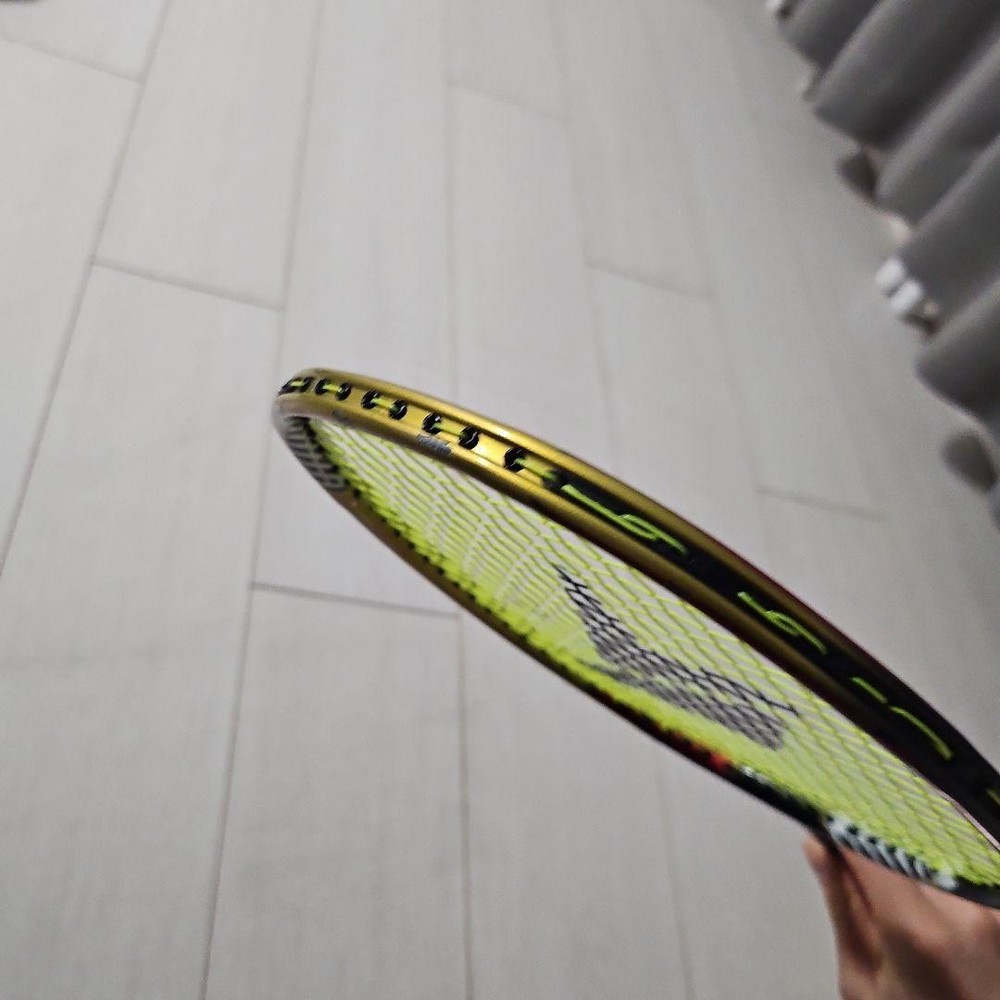 YONEX Voltric Lindan Force