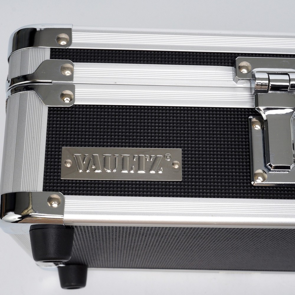 Vaultz Locking Cash Box