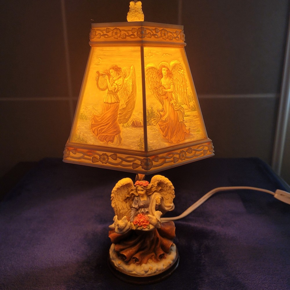 Vintage Angel With Dove Figurine Lamp