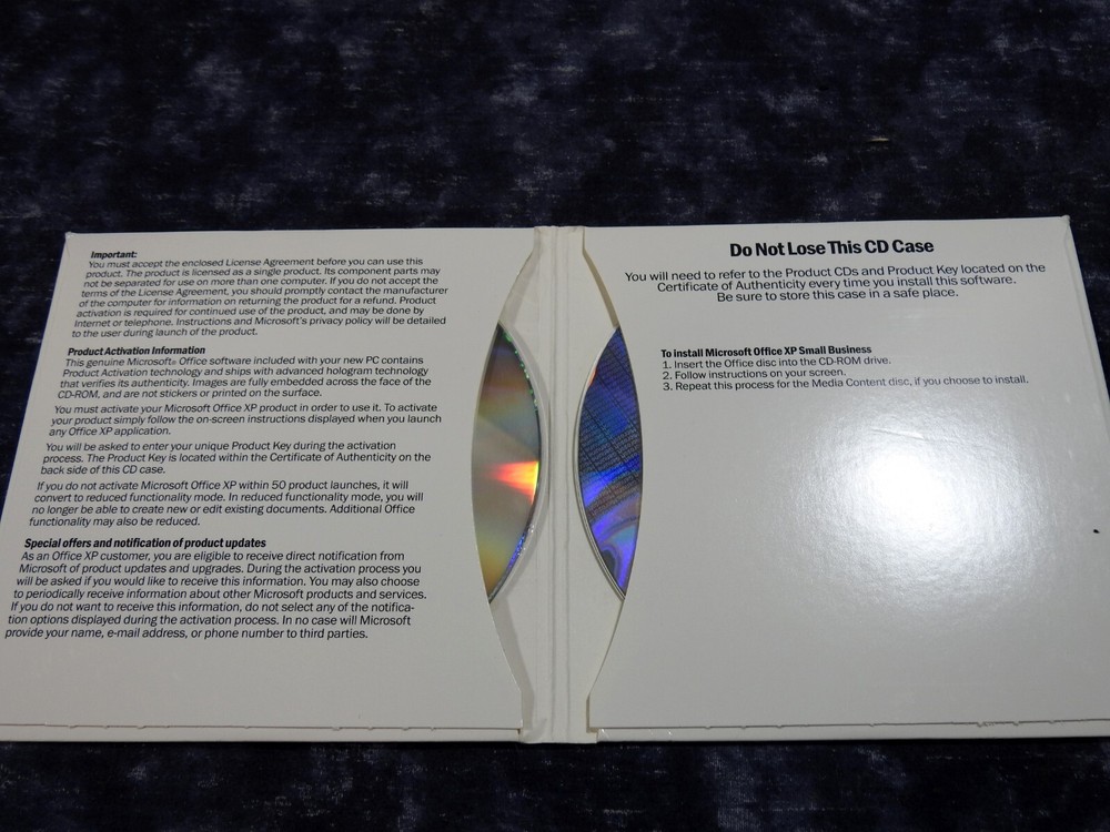 Microsoft Office XP Professional 2002 Small Business Version With COA, Two CDs