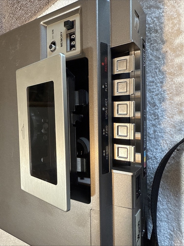 TECHNICOLOR 212 VIDEO RECORDER