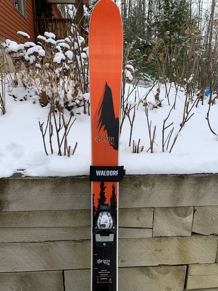 WALDORF SKI STRAP