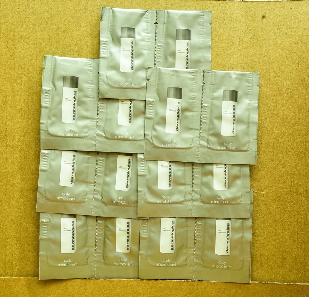 Dermalogica Travel Sample Packs Daily Microfoliant (14-single use packets)