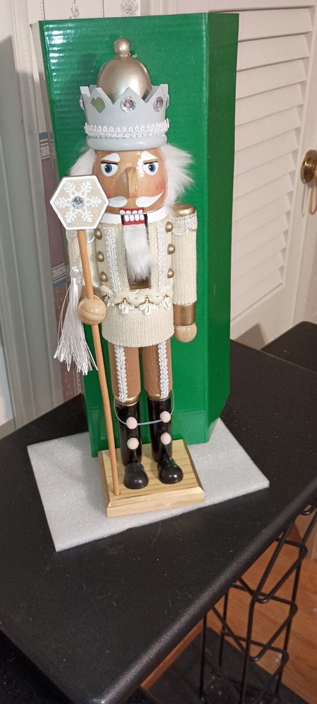 MACRAME' NUTCRACKER BY KURT ADLER-15"H-NEW IN BOX