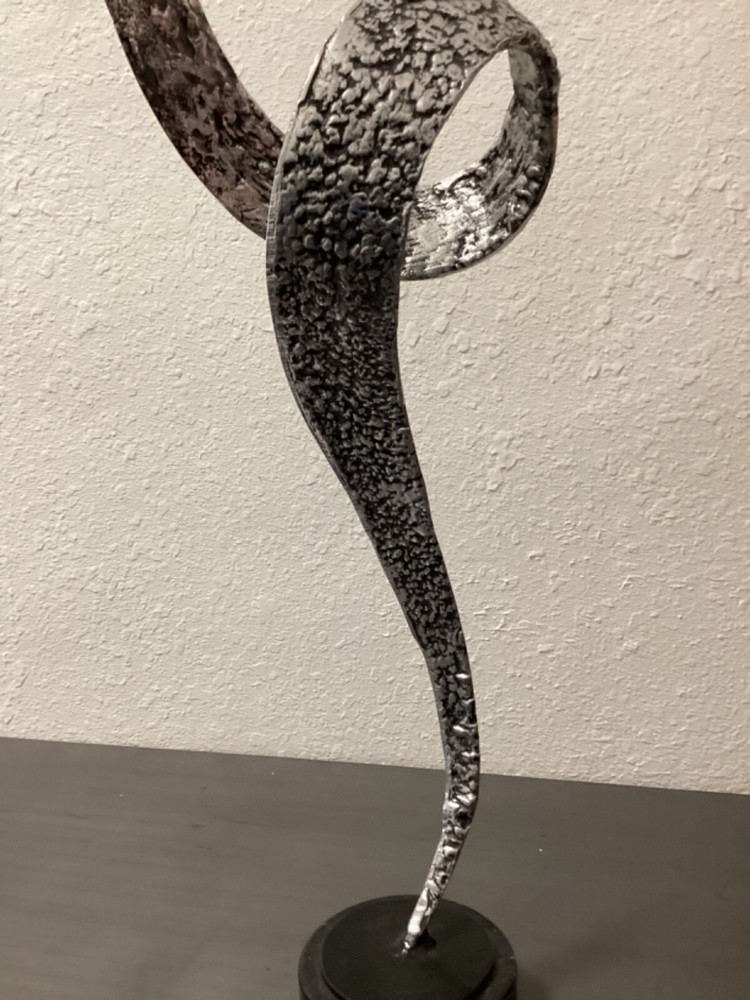 Abstract Silas Style Swirl Sculpture