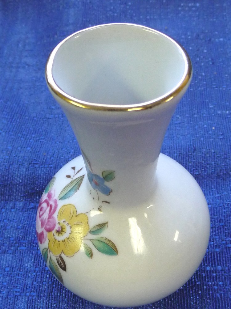 Bell Porcelain Bud Vase Rose Pattern Floral