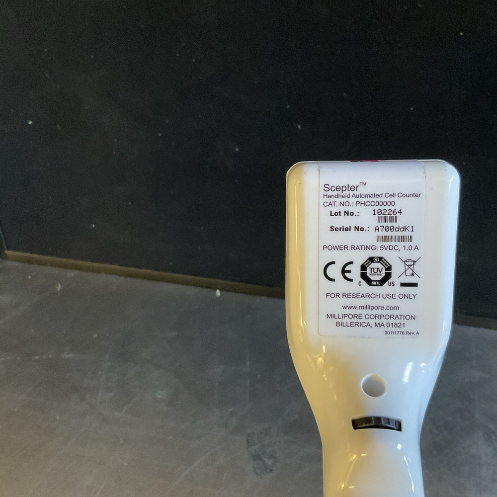 Millipore Scepter PHCC00000 Handheld Automated Cell Counter
