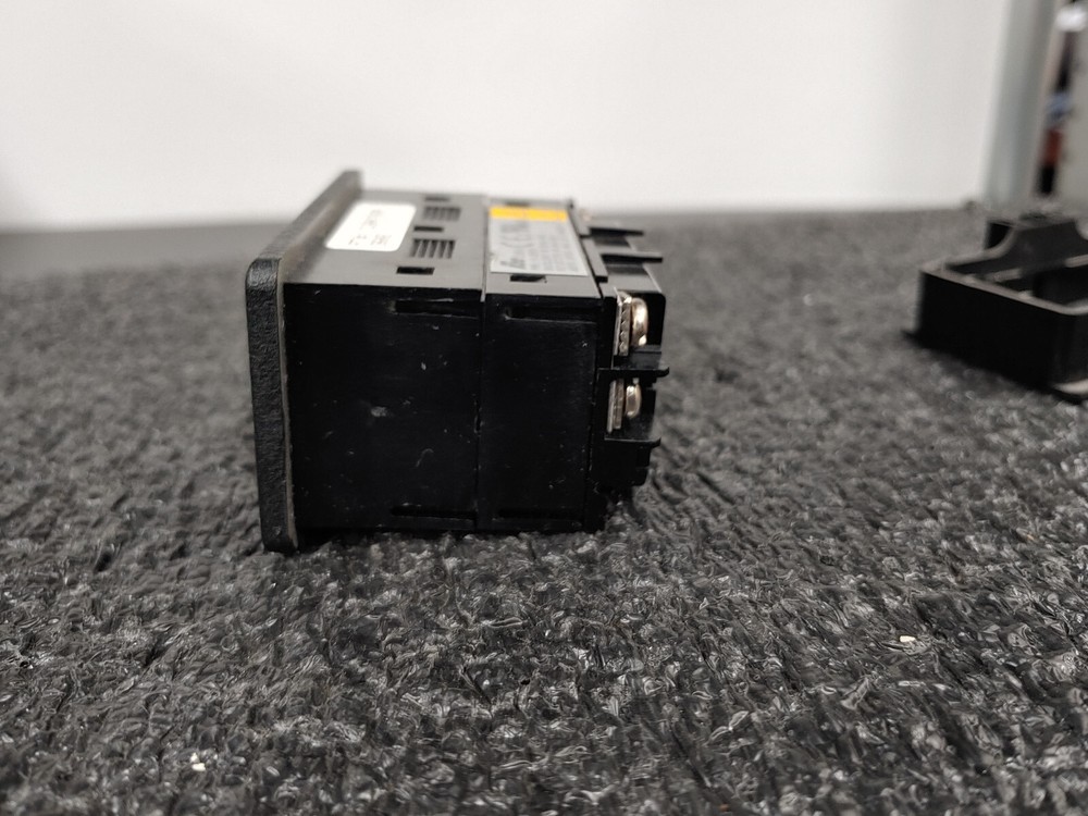 RED LION CUB4I CUB4I020 LCD Panel Meter