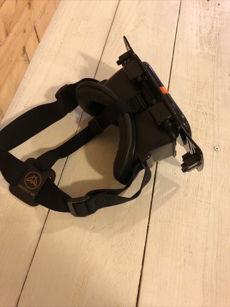 Freefly VR Headset Plus Case Plus Instruction Manual