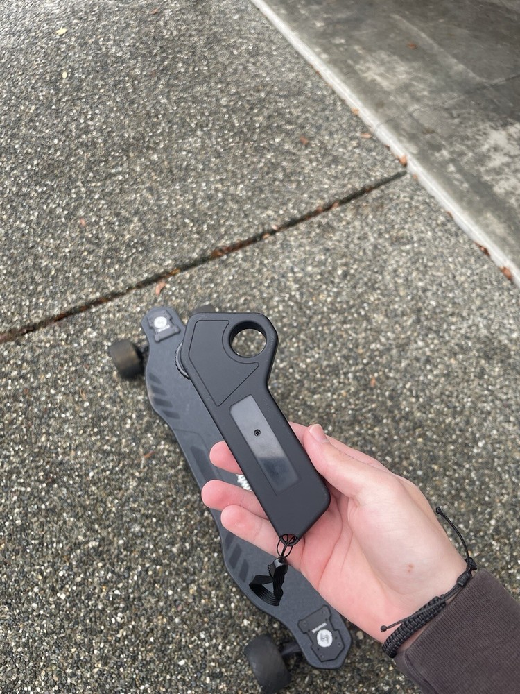 isinwheel V8 Electric Longboard