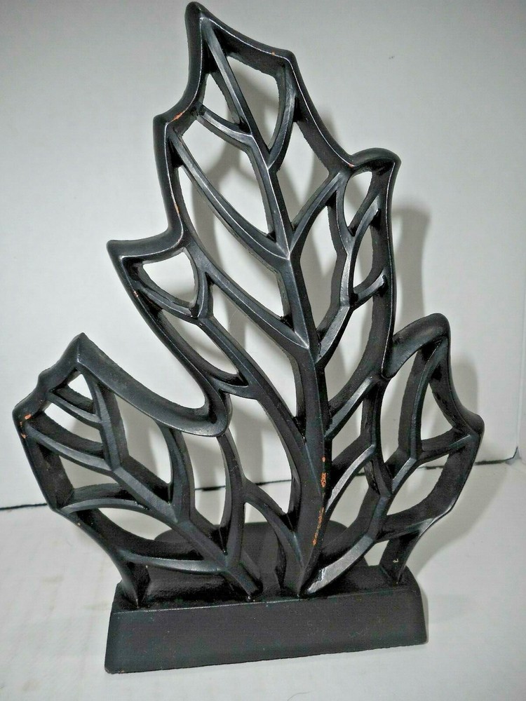 Syroco Molded Resin Open Leaf Pattern Bookends Felt Bottom Original Sticker PAIR