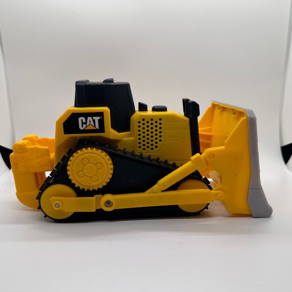 CAT TOUGH MACHINES BULLDOZER
