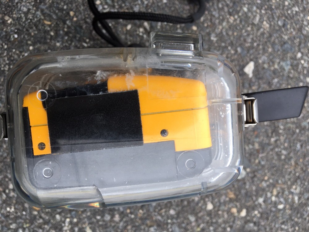 Sealife Reefmaster SL52001 Automatic 35mm camera and waterproof case