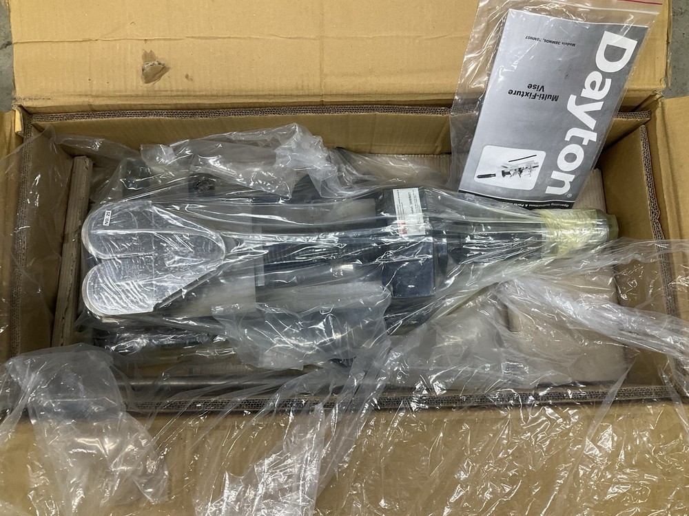 Dayton 38MN07 Multi Fixture Vise Moveable Sliding Jaws