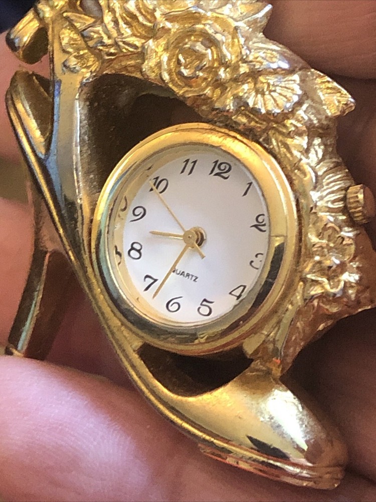 Women’s High Heel Desk Clock
