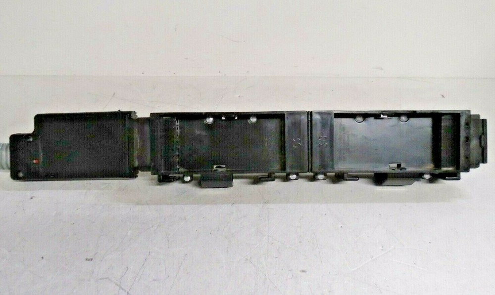 Used FlexConnect Series Pass Through Power Distribution Cable | A871230 - 32"