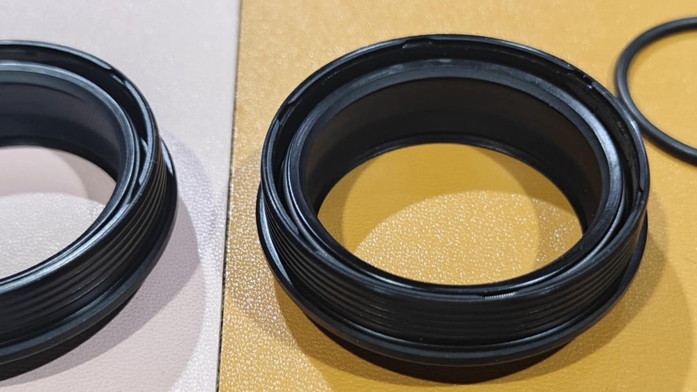 Bos idylle MTB fork Wiper 37