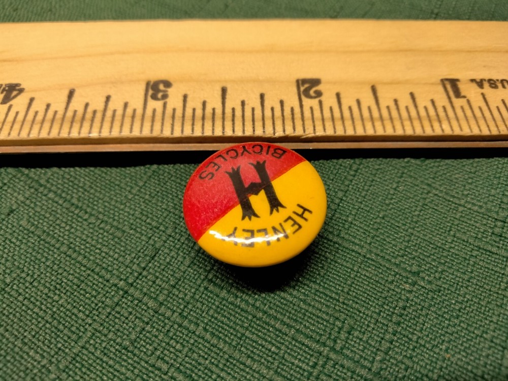 Pre 1900 Henley Bicycle Works Stud Back Celluloid 3/4" Button ~ Richmond IN